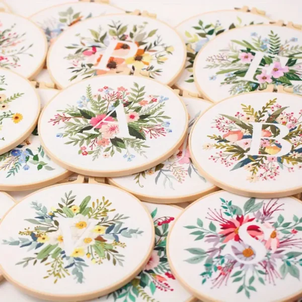 The Ultimate Embroidery Collection: +100 Patterns & FREE Guide to Elevate Your Creativity - Image 6