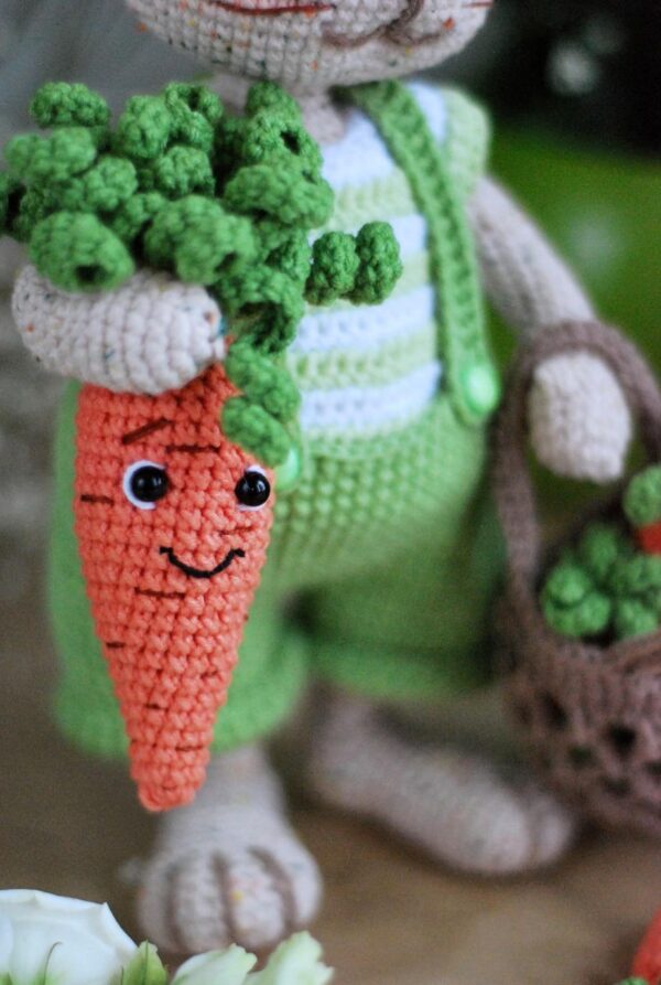 🐰🥕 Spring Bunny Crochet Pattern – Poseable Amigurumi with Clothes & Carrot Accessories🌼🧶 - Image 10