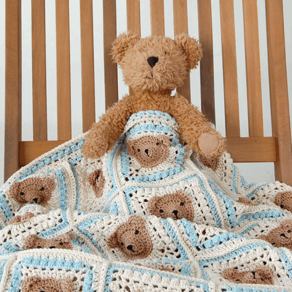 🐻 Cozy Bear Baby Blanket Crochet Pattern – Granny Square Blanket with Beads & 3D Ears - Image 2