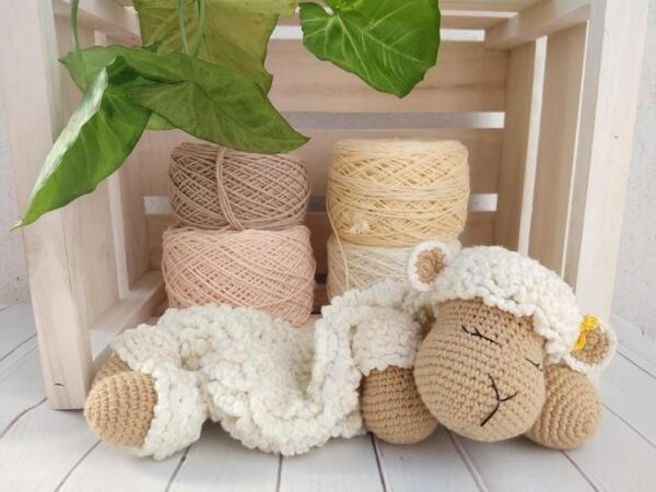 🐑 Baby Sheep Lovey Crochet Pattern – Soft & Sweet Security Blanket with Plush Head and Legs - Image 9